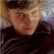 Profesor de matemáticas da clases para niños