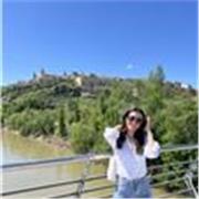 Philosophie Studentin aus Spanien die gerne Nachhilfe gibt