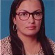 Maestra titular de atención a la niñez brinda clases en las diferentes asignaturas