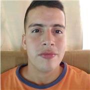 Profesor de licenciatura en educación física y deportes y diplomado en recreación en pro para el apoyo en clases