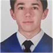 Sin experiencia de trabajo como profesor, pero con algunso conocimientos previos de haber practicado con amigos e hijos de madres.