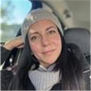 Offro lezioni a bambini e ragazzi di scuole elementari e medie, per supportarli nei compiti quotidiani.