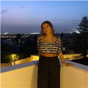 Profesora de matemáticas básicas apta para todas las edades, me encantaría poder ayudar con cualquier dificultad