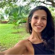 ¡Hola! Soy periodista, residenciada en Barcelona - España y mi pasión es la comunicación. Hablo español, inglés y francés y me encanta ayudar a otros a comunicarse más y mejor con los idiomas