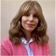 Doy clases y formaciones particulares atendiendo a las necesidades personales de cada persona, velando siempre por la transmisión sencilla del conocimiento y por el bienestar del alumno 