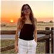 Estudiante de Magisterio de Educación Primaria con experiencia impartiendo clases particulares a niños/as de diferentes edades.