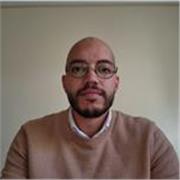 English tutor who teaches individuals of all ages.