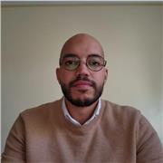 English tutor who teaches individuals of all ages.