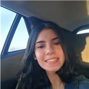 Profesora de francés imparte clases de francés a todas las edades