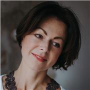 Professeur particulier pour les cours de musique (piano, chant) et de russe