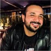Profesor de Artes imparte clases a toda clase de niños, jóvenes y adultos y en condición de discapacidad