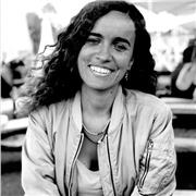 Si quieres disfrutar y aprender con la Pintura y el Dibujo, cuenta conmigo / Español e Inglés. 
Viviendo la época que vivimos, es muy importante que disfrutes , aprendas , te sorprendas , juegues , interactues con lo que te rodea pero , sobretodo , seas