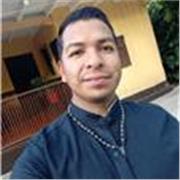 Ing. De Petróleos, enfocado a la docencia con amplio recorrido en docencia en matemáticas de colegio y universidad