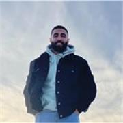 Ich habe großes Interesse am Unterrichten und arbeite sehr gerne mit Menschen.
Es macht mir Spaß, Wissen zu vermitteln und Inhalte