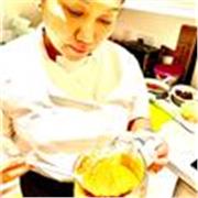 A friendly easy to understand and fun way of learning.
From zero cooking skill to a confident cook.