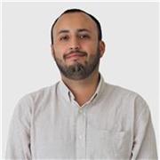 Profesional egresado del Programa Enseña Chile, en el cual ejerció como Profesor de Lenguaje y Comunicación