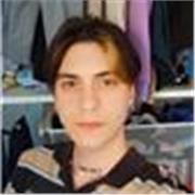 Maestro graduado en primaria por la Universidad de Valencia, siempre en formación y con pasión por la educación 