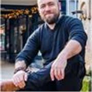 Te invito a participar de mis clases de GUITARRA. Pongo a tu servicio 20 años de experiencia como profesor de música