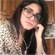 Avvocato impartisce lezioni a studenti di scuole secondarie di II grado in diritto e a studenti universitari in Giurisprudenza