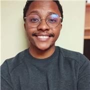 Professeur particulier donne des cours jusqu'au niveau lycée