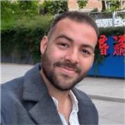 Mi objetivo es enseñar desde lo práctico y real, con ejemplos reales y herramientas que se usan de verdad.