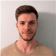 Personal Trainer con esperienza militare: forza, calisthenics e allenamento ad alte prestazioni.