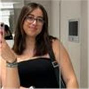 Estoy en el primer curso de Educación Infantil y tengo muchas ganas de empezar a trabajar. Estudio de 15:00 a 20:30h.