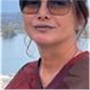 diplomata con 20 anni di carriera in Compagnia aerea americana