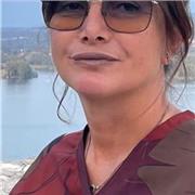 diplomata con 20 anni di carriera in Compagnia aerea americana