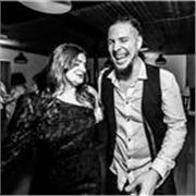 Cours particuliers de danse (chorégraphie de mariage, EVJF/EVG, salsa cubaine, s'amuser en soirées, maison de retraite ...)