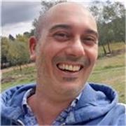 Sono un grafico professionista da oltre 20 anni, titolare di agenzia di grafica e marketing pubblicitaria. In continua evoluzione con la tecnologia, pluri qualificato, disponibile, educato
