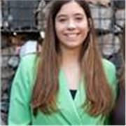 Sono Nicole ho 16 anni e vorrei aiutare i bambini delle elementari con  i compiti 