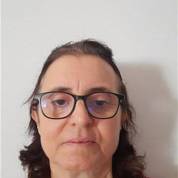 Professeur de soutien scolaire aux enfants en difficultés