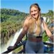 Graduada en Ingeniería Química, imparto clases de Matematicas para chicos de todas las edades