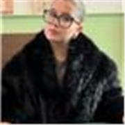 Soy estudiante de Traducción e Interpretación y tengo muchas ganas de transmitir mis conocimientos a otras personas!