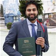 Salve. Se hai intenzione di imparare l'arabo dalle basi, io ti posso aiutare. Ci puoi contare!