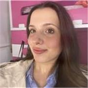 Profesora de primaria apta para todas las edades y niveles. Especial dominación del inglés