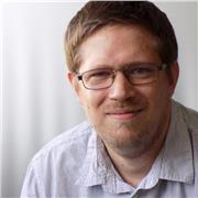 Erfahrener IT-Nachhilfelehrer mit mehr als 20 Jahren Erfahrung