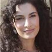 Je serais heureuse de vous apprendre ou de vous aider à vous perfectionner en français