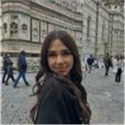 Laureata in scienze dell’educazione, offre aiuto compiti e ripetizioni. 