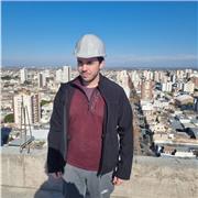Estudiante intermedio de Ingeniería Civil con facilidad para entender y ayudar