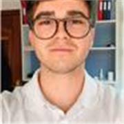 Estudiante de último año de grado en física ofrece clases de matemáticas y física a nivel de ESO y Bachillerato