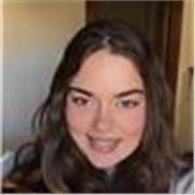 Profesora joven de ingles para niños incluso adultos