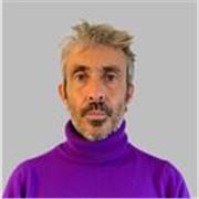 Coach britannique certifié et accrédité Qualiopi, spécialisé dans la formation en anglais des affaires.