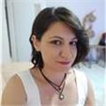 Eğlenceli ve sabırlı biriyim. İlkokul ve ortaokul öğrencilerine yönelik ders verebilirim. 
