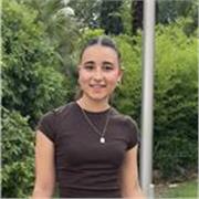 Profesor de apoyo escolar presencial para niños