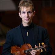 Experienced violin tutor offers lessons around London