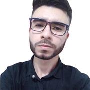 Profesor con 3 años de experiencia en el campo de la enseñanza de inglés. Metodología dinámica y enfoque conversacional
