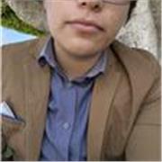 Maestro de computación en linea para enseñar de forma paciente a los que quieran aprender