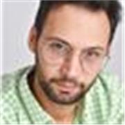 Cantante con quasi 10 anni di esperienza impartisce lezioni sia per chi parte da zero e sia per cantanti.